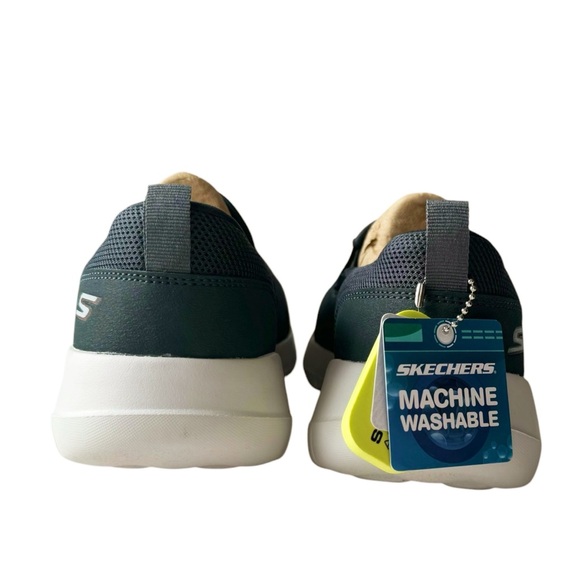 Skechers Go Walk Goga Max Slip On Shoes in Navy | 8 - Picture 6 of 9